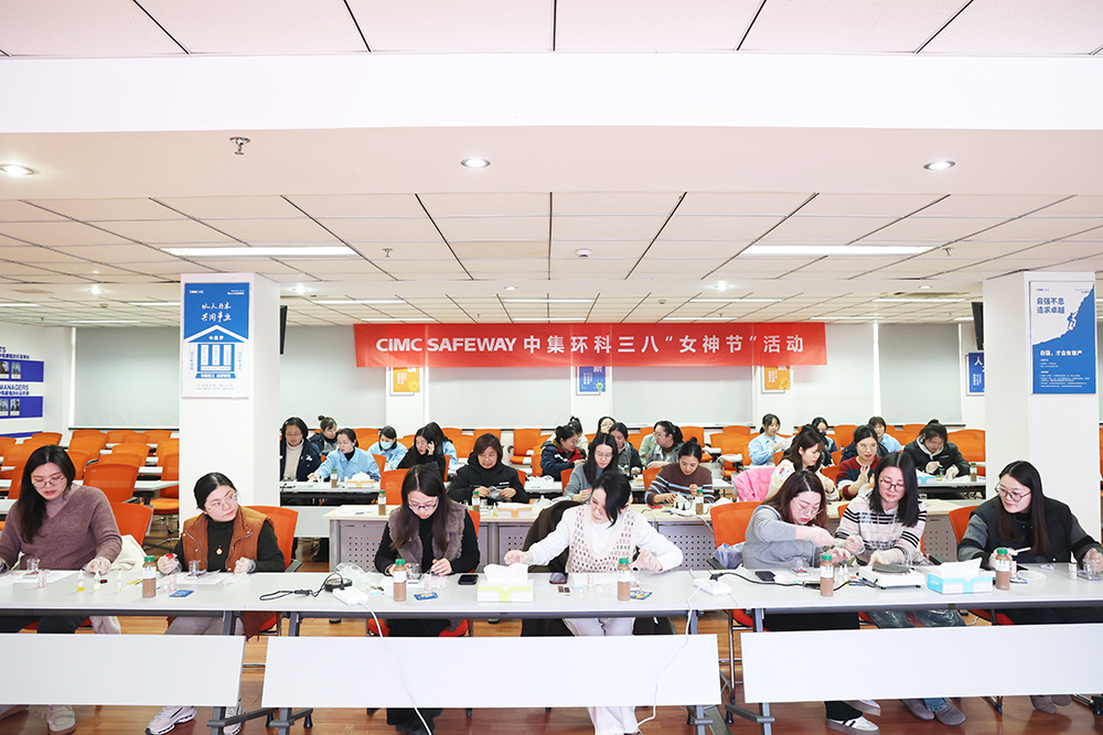 �������� �������̡�������LABA360|�ٷ���վ��չ�����ˡ���Ů��ϵ�л