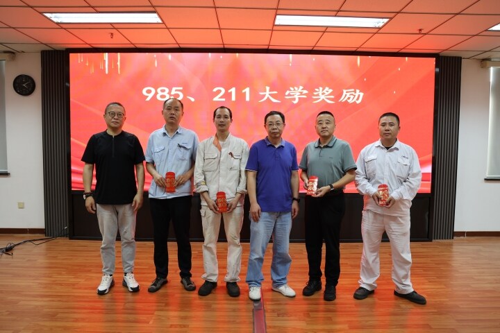 ���ܿڰ䲼�����Ʒ���3.6��Ԫ������LABA360|�ٷ���վ����Ա����Ů��ѧ�ǿƼν���