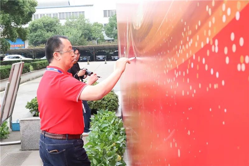 201f305872ef88bfd8e7da21360cbf66 201f305872ef88bfd8e7da21360cbf66