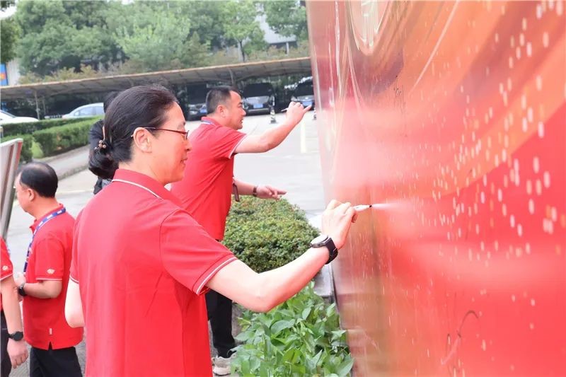 7b4f6f1c645374d34712e9d45f4bf53b 7b4f6f1c645374d34712e9d45f4bf53b