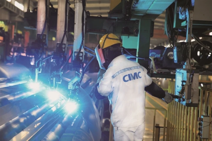 cc426e20e4ebe7f55f74fa685f2912fb